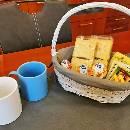 Lejlighed A Serenai - Elegante In Centro *