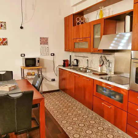 Lejlighed A Serenai - Elegante In Centro Oristano